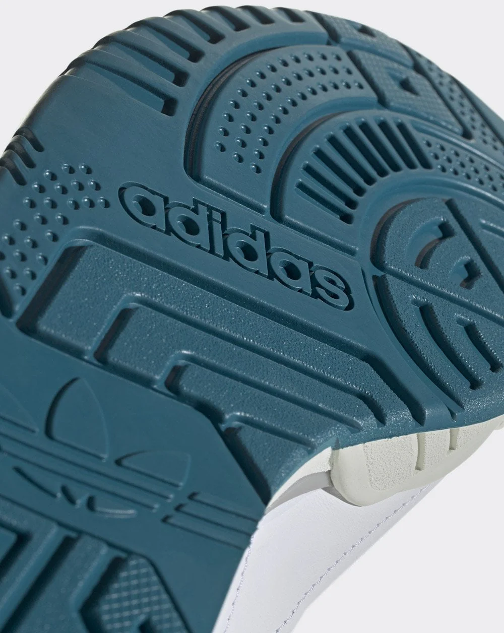 Adidas AR Trainer White/Burgundy/Navy - Image 5