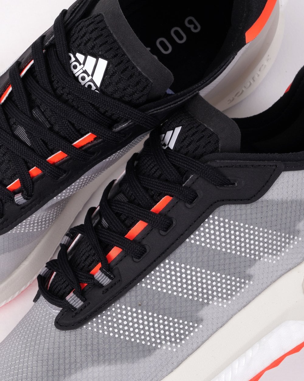 Adidas Avryn Trainers Black/Solar Red - Image 4