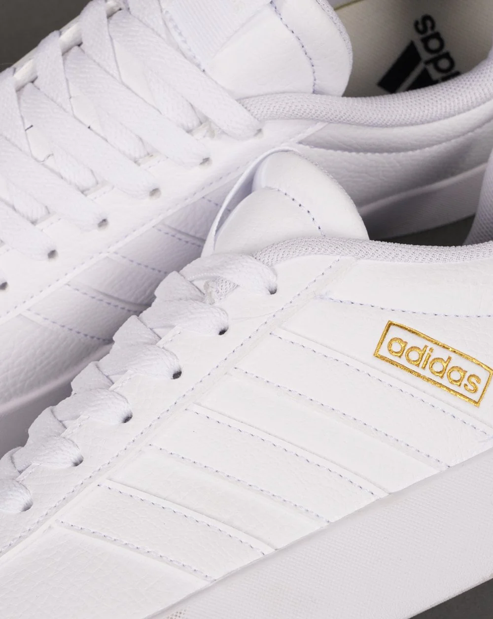 Adidas Court Trainers White/Gold - Image 3