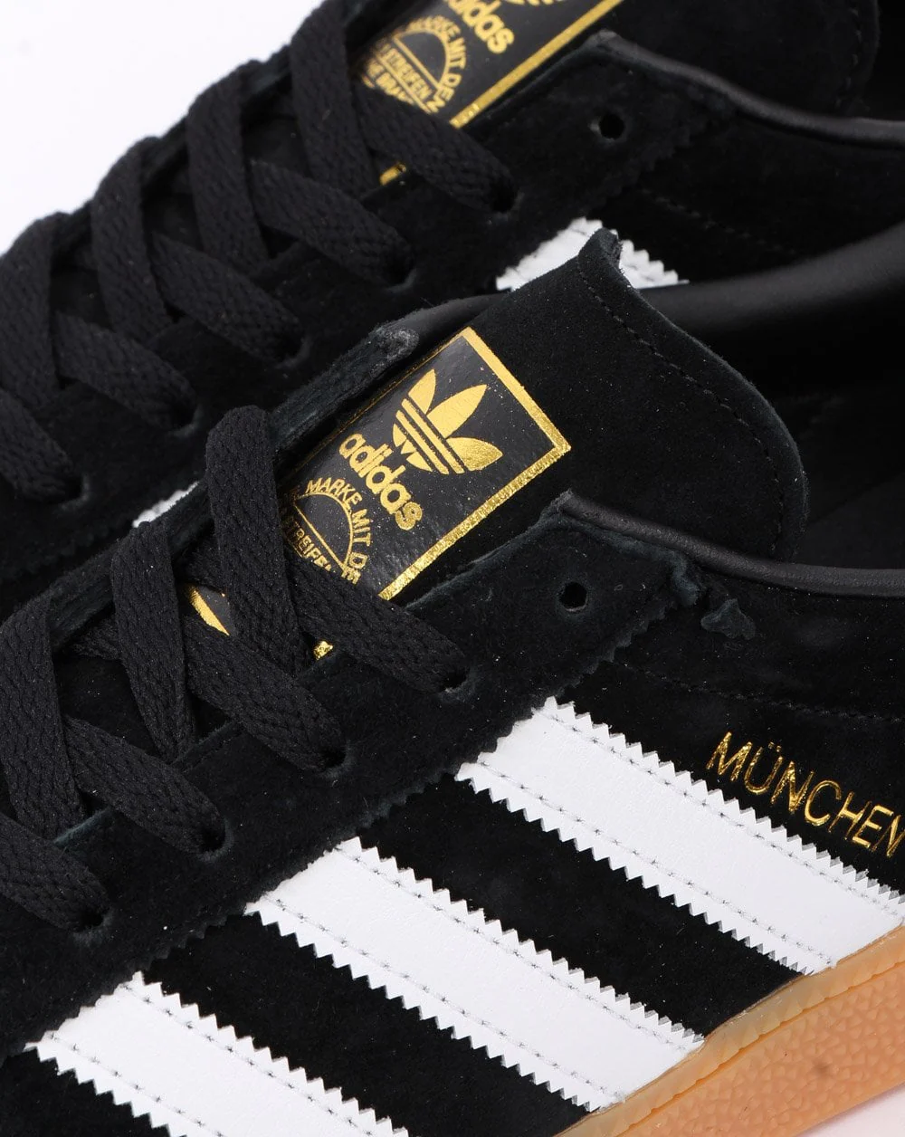 Adidas Munchen Trainers Black/White/Gum - Image 2