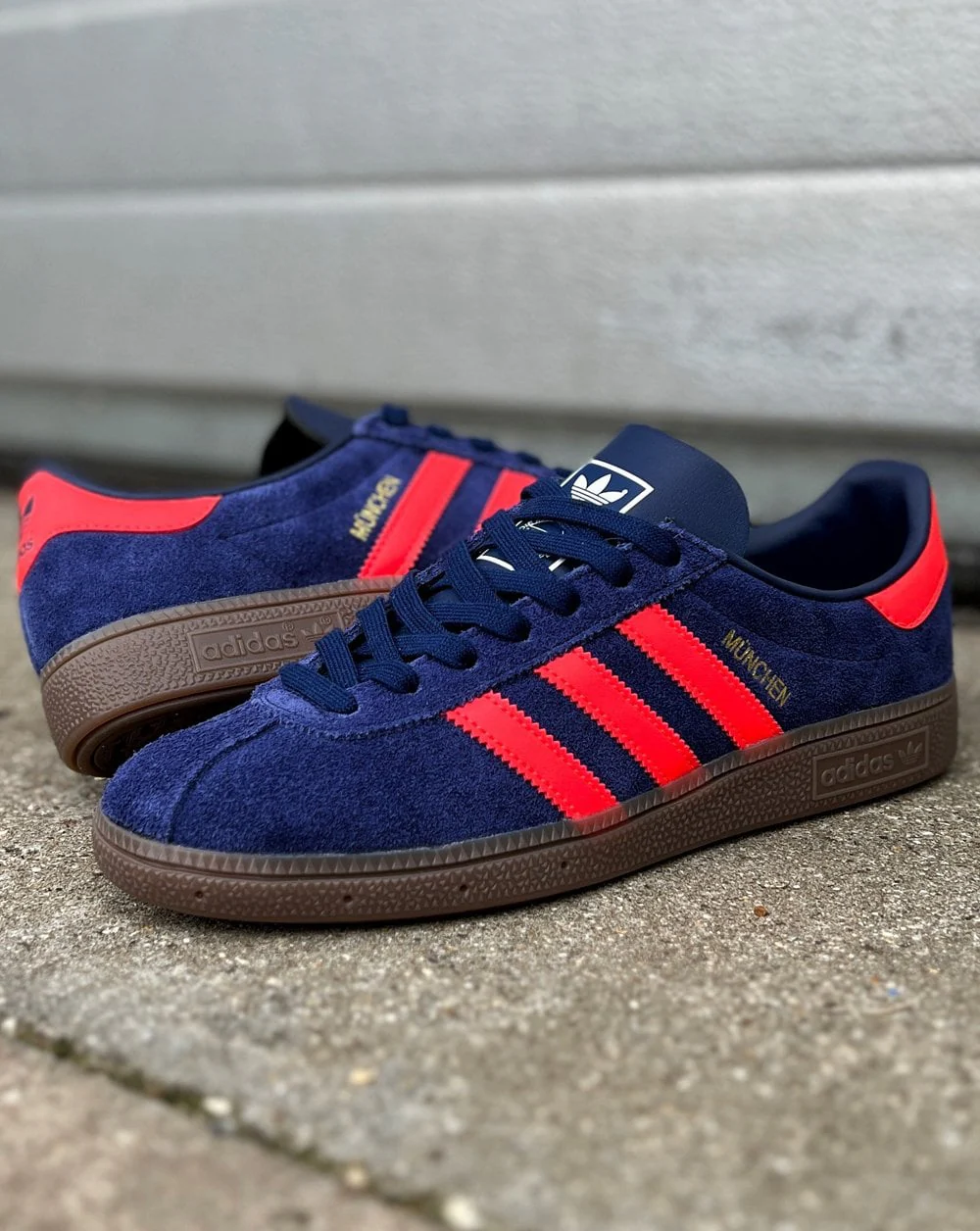 Adidas Munchen Trainers Navy Bright Red - Image 2