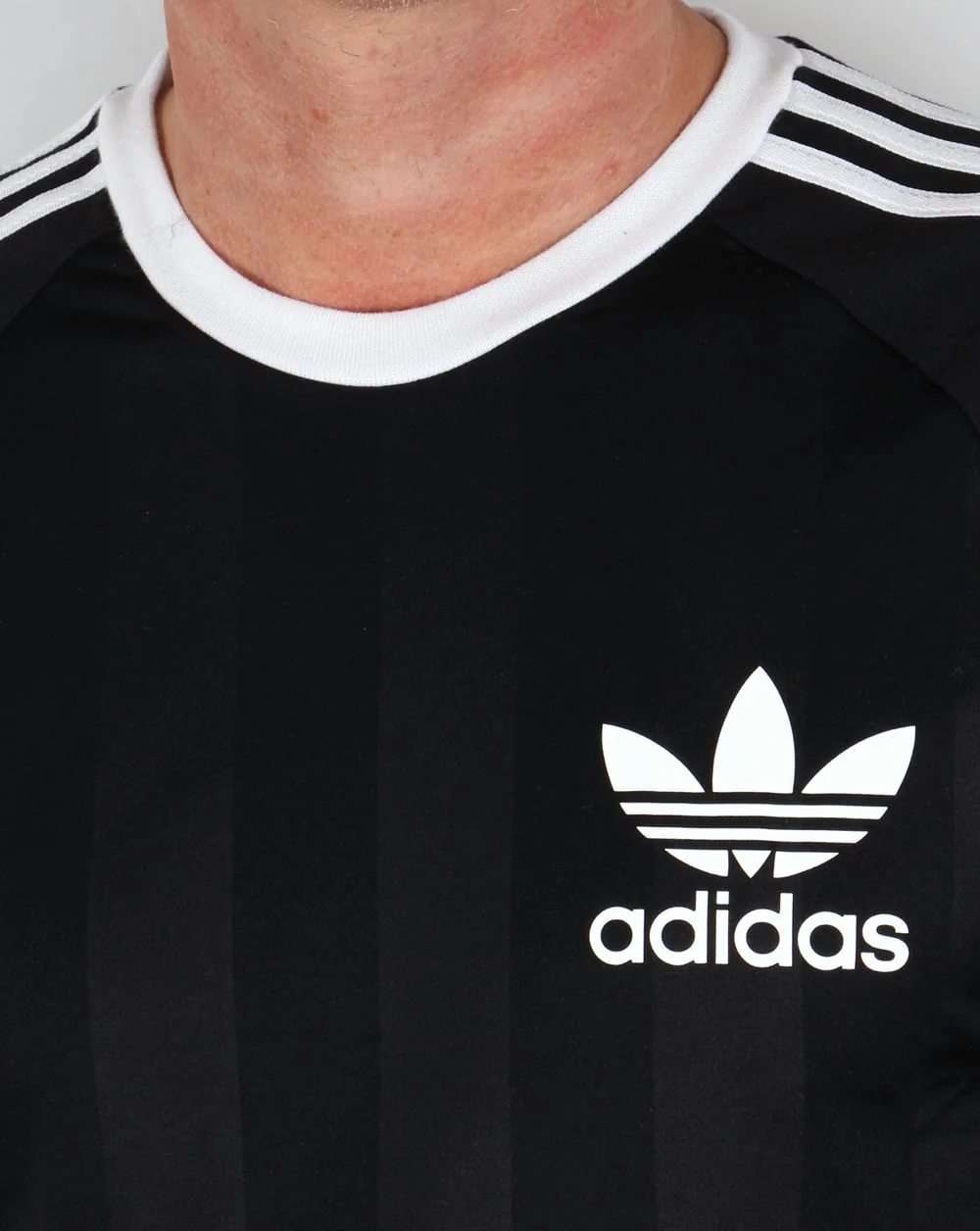 Adidas Old Skool 3 stripe T-Shirt Black - Image 2