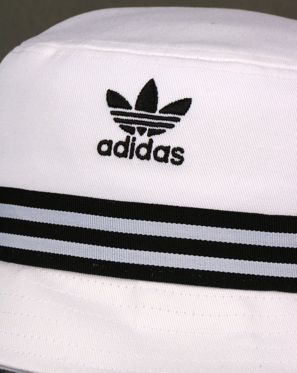 Adidas Originals 3 Stripe Band Bucket Hat White/black - Image 2