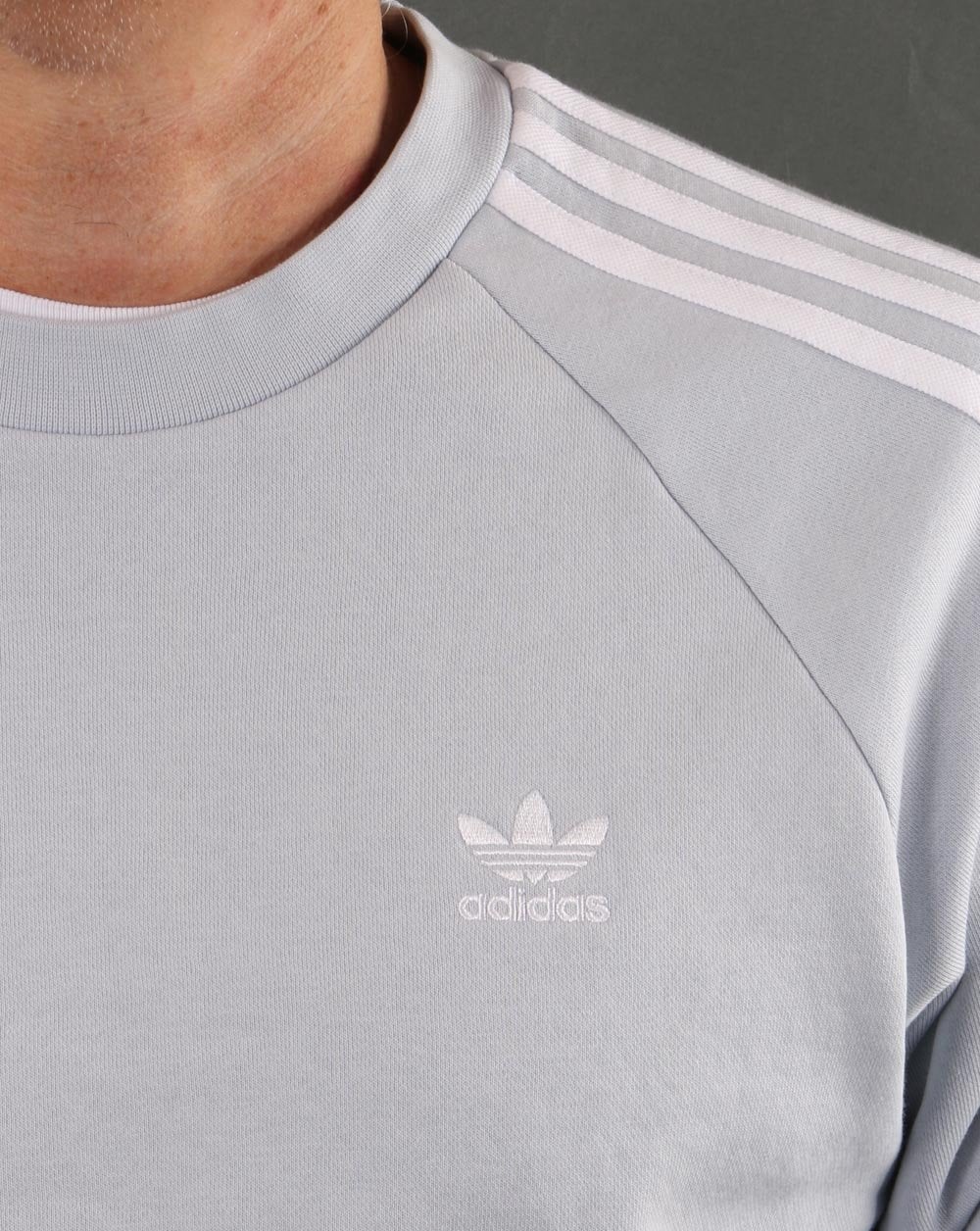 Adidas Originals 3 Stripes Crew Sweat Ice Blue - Image 2