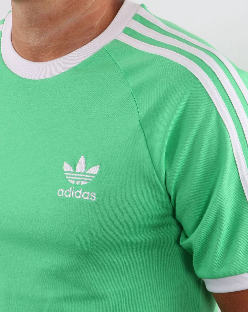 Adidas Originals 3 Stripes T Shirt fresh Green - Image 2