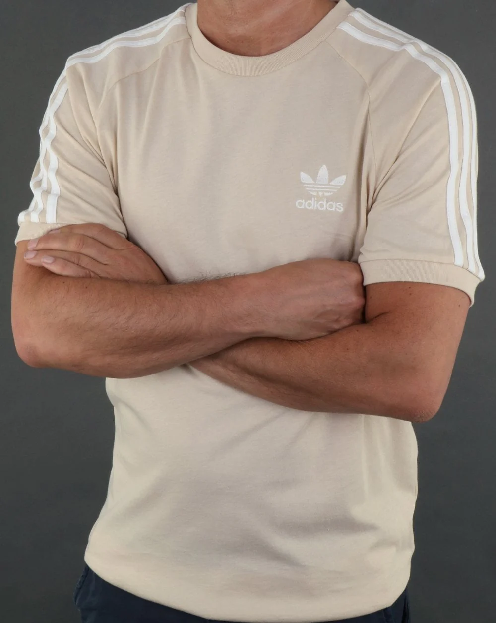 Adidas Originals 3 Stripes T Shirt Linen - Image 3