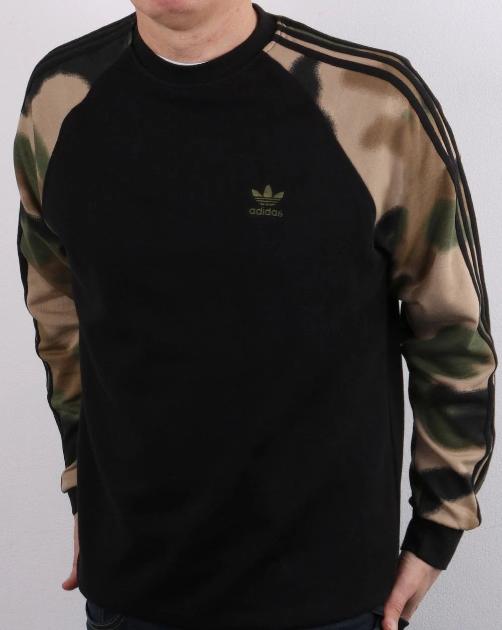 Adidas Originals Camo Crew Sweat Black - Image 2