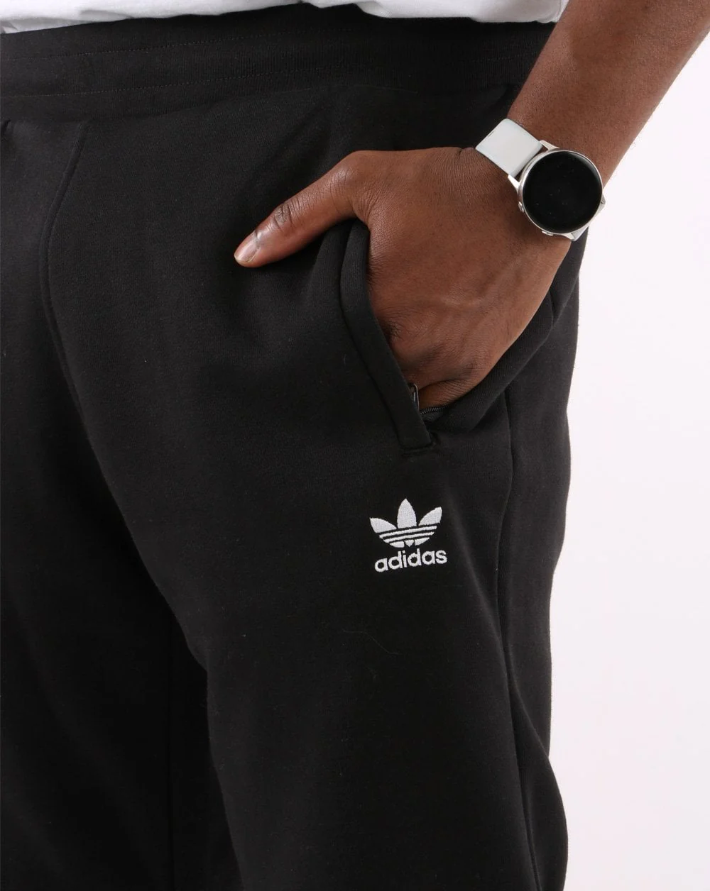 Adidas Originals Essential Jog Pant Black - Image 3