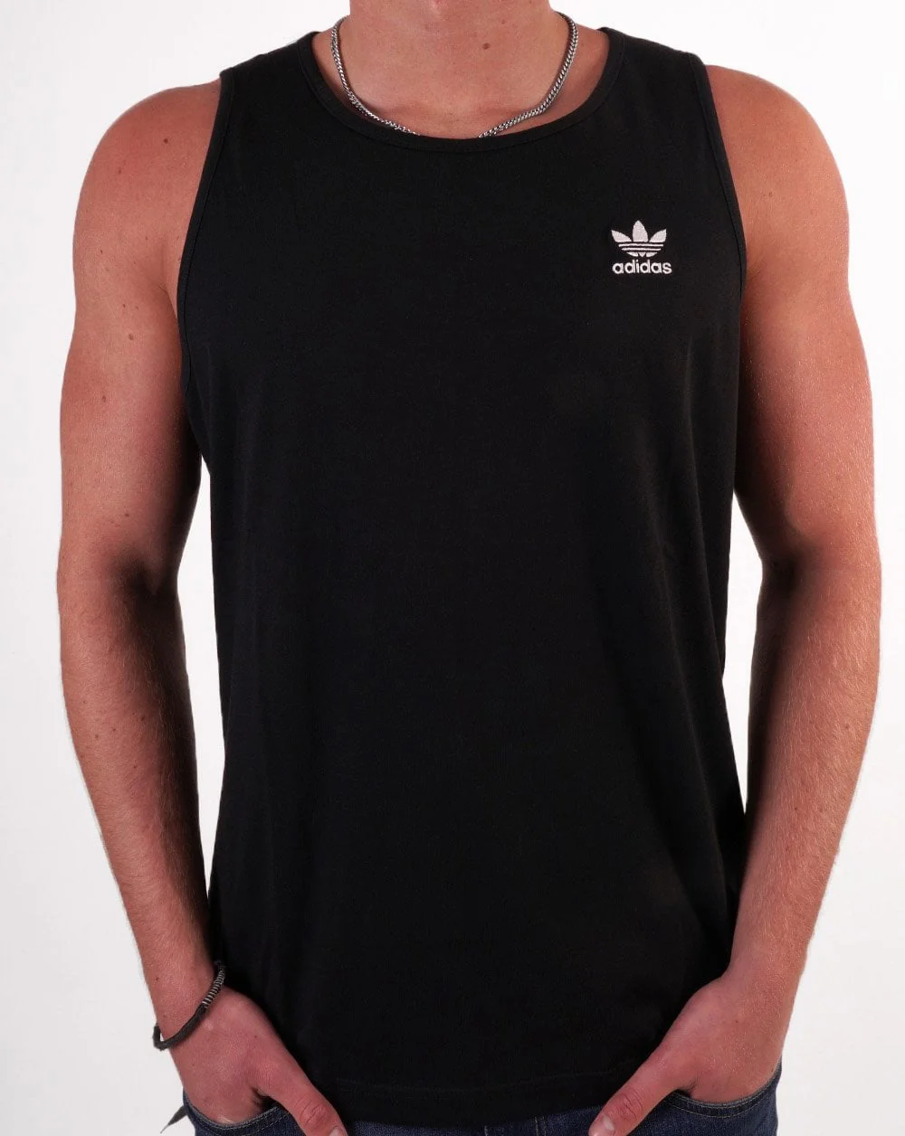 Adidas Originals Essentials Vest Black - Image 3