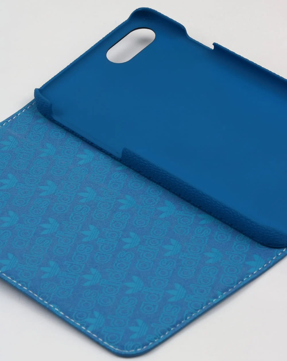 Adidas Originals iPhone 7 Booklet Case Bluebird Blue/White - Image 2