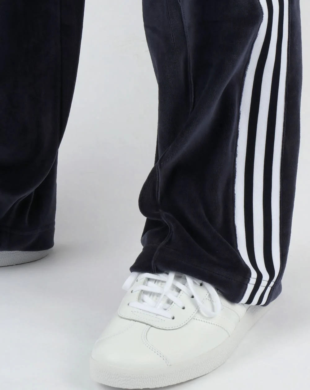 Adidas Originals OS Velour Beckenbaeur Track Pants Legend Ink - Image 3