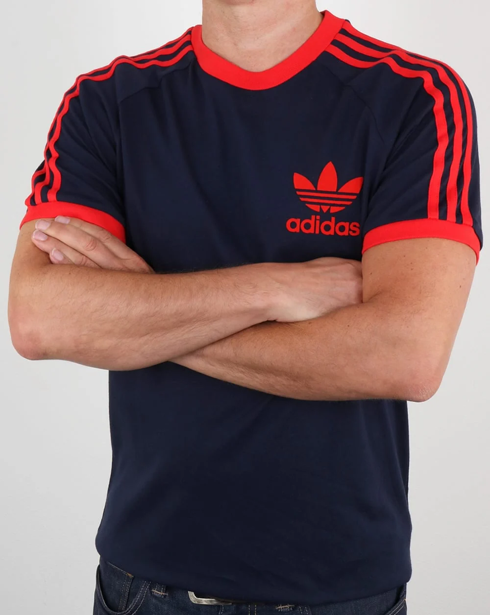 Adidas Originals Retro 3 Stripes T Shirt Navy/Red - Image 4