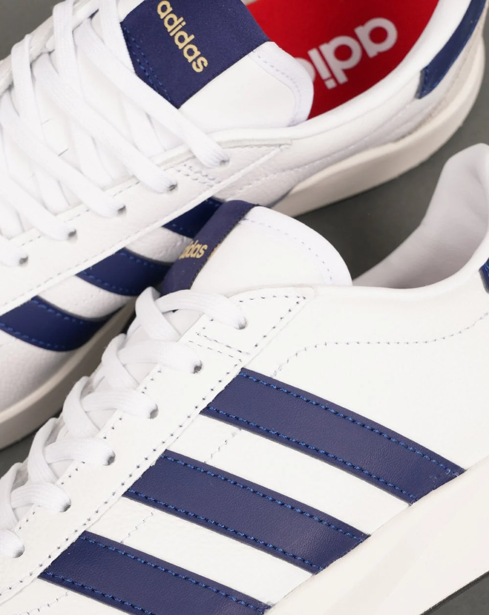 Adidas Run 76/26 Trainers White/Dark Blue - Image 3