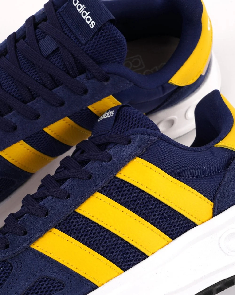 Adidas Run 84 Trainers Navy Yellow - Image 3