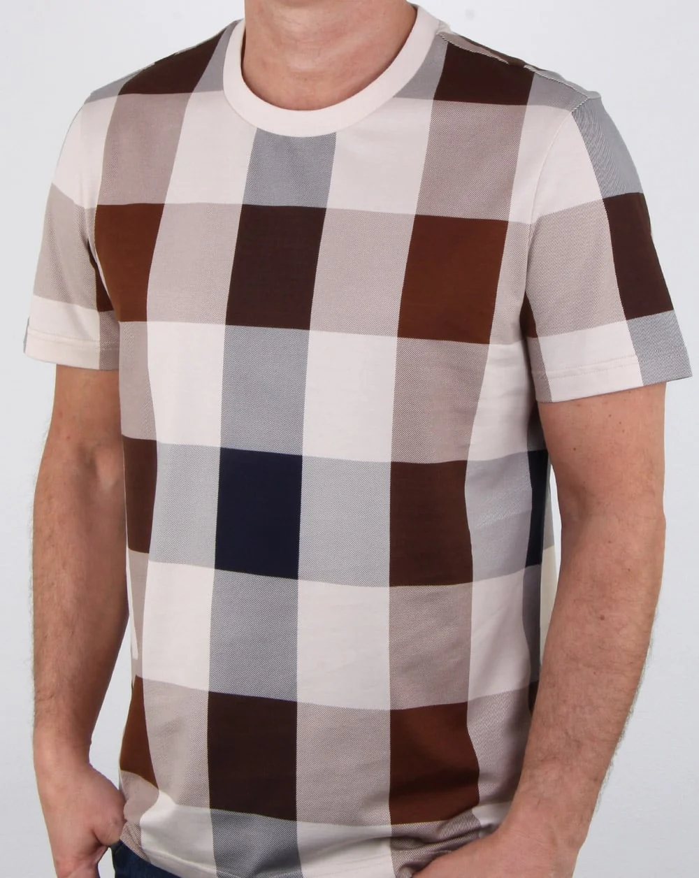 Aquascutum Kenneth Large Club Check T Shirt Vicuna