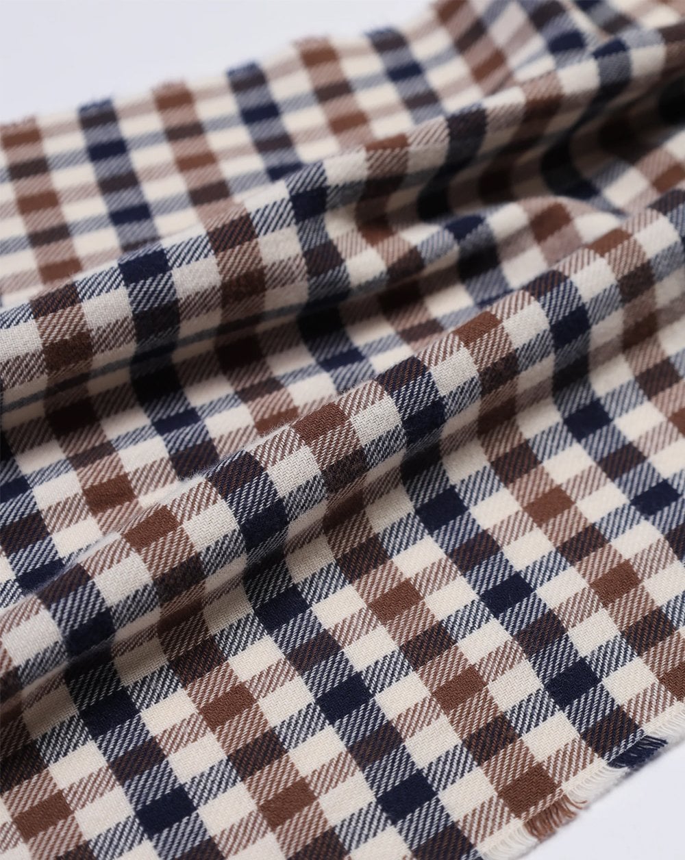 Aquascutum Lightweight Club Check Scarf - Image 2