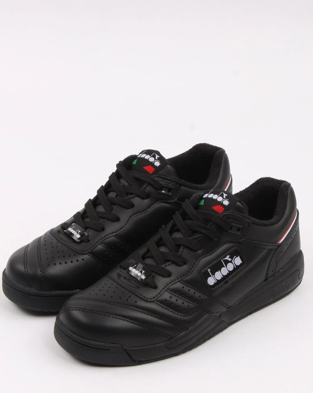 Diadora Action Trainer Black/White - Image 3
