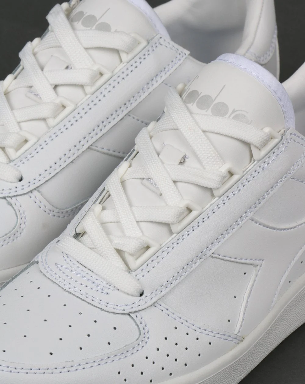 Diadora B. Elite Trainers White/White - Image 4