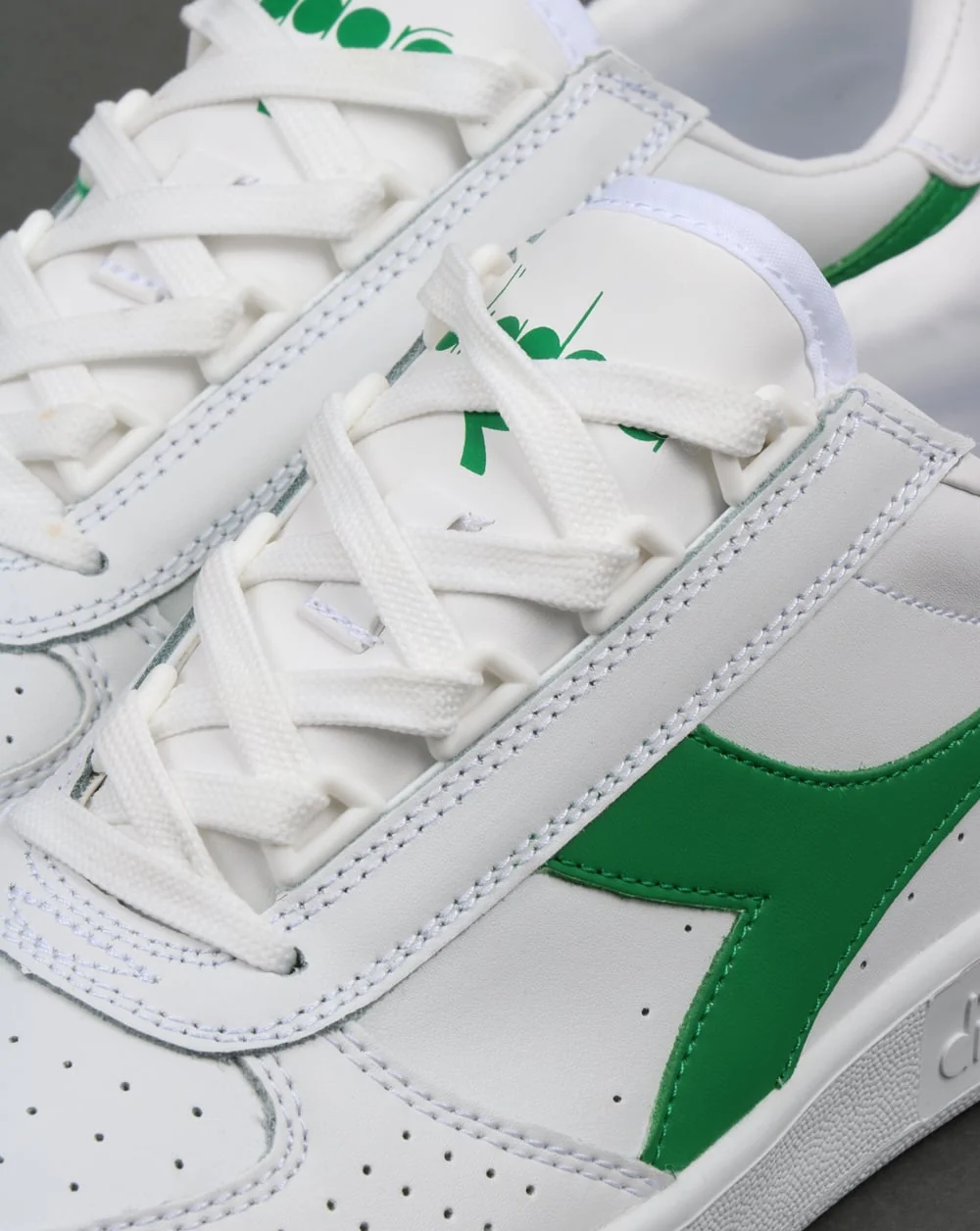 Diadora B. Elite Trainers White/White/Green - Image 4