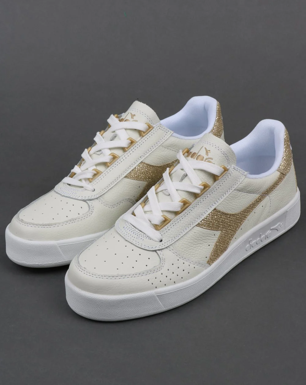Diadora B. Elite Womens Trainers White/Gold - Image 3