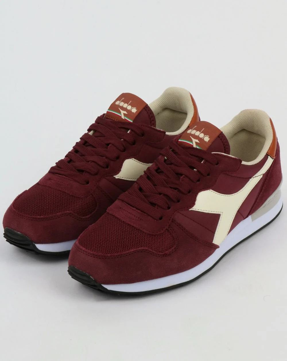Diadora Camaro Trainers Burgundy/White - Image 3