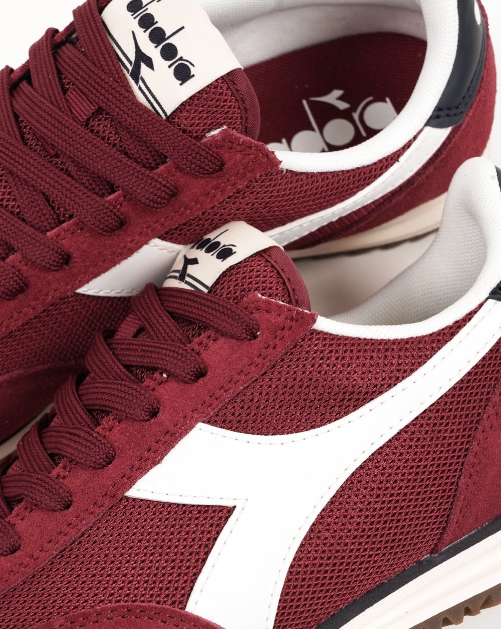 Diadora Cross Trainers Rhubarb - Image 3