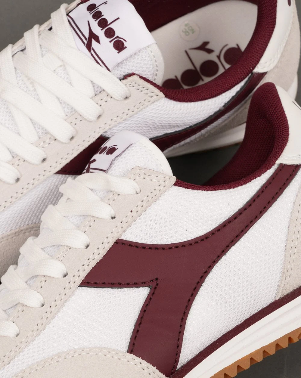 Diadora Cross Trainers White / Burgundy - Image 4