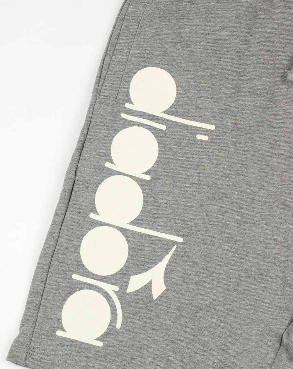 Diadora Fleece Shorts Light Grey - Image 3