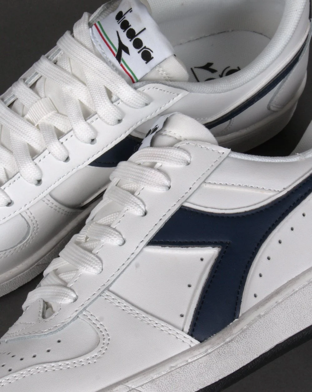 Diadora Magic Basket Trainer White Navy - Image 2