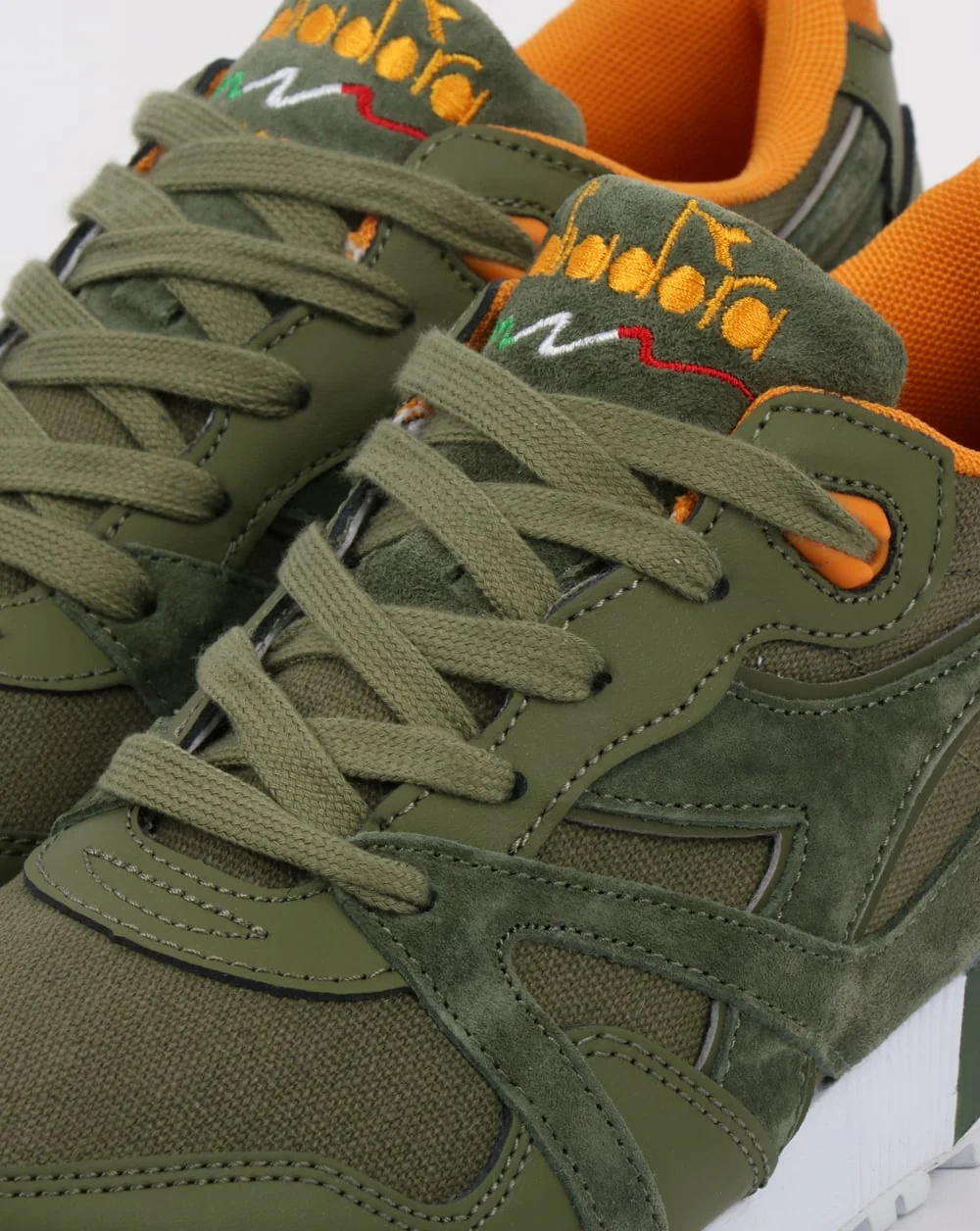 Diadora N9000 CVSD Trainers Green Rosemary - Image 4