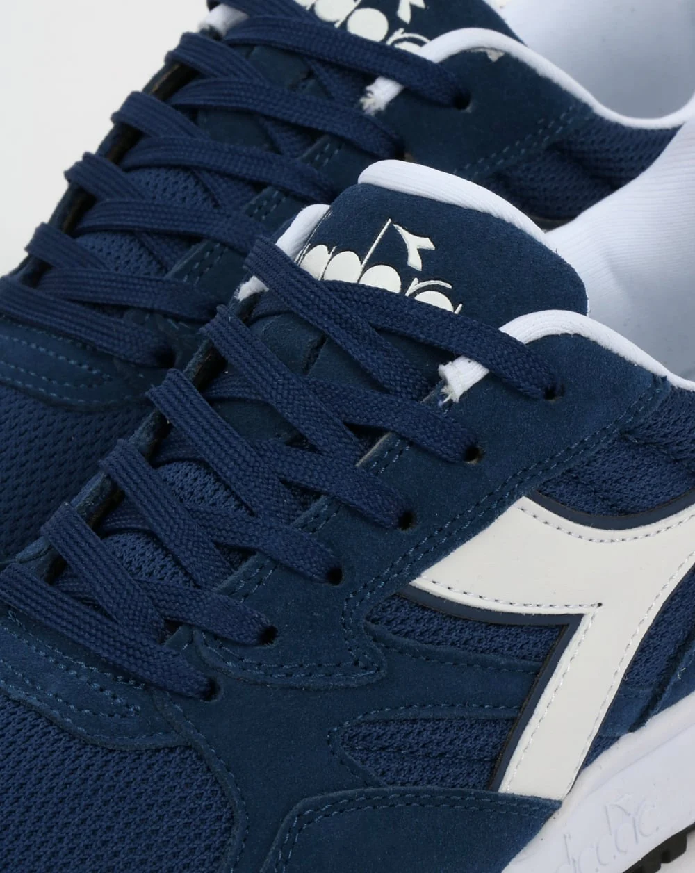 Diadora N902 S Trainers Saltire Navy - Image 4