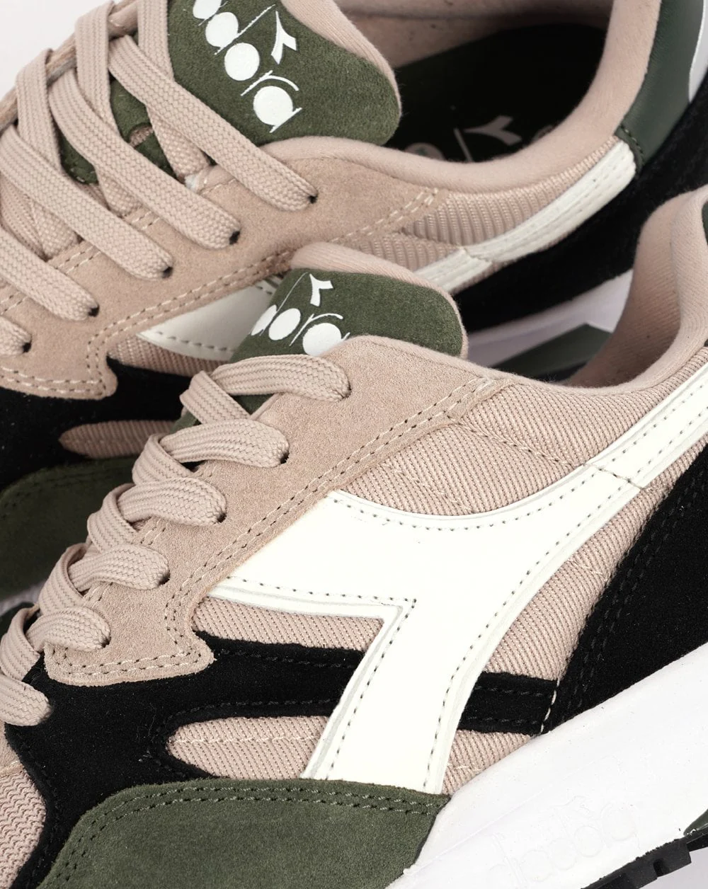 Diadora N902 Trainer Stone Oxford - Image 2
