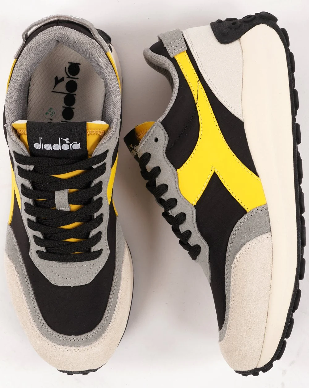 Diadora RACE NYL Trainer Black/White Pristine - Image 4