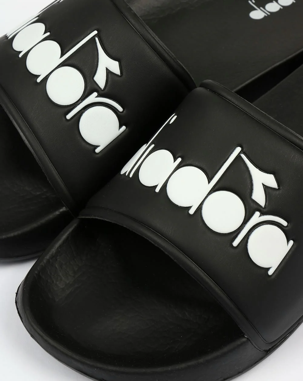 Diadora Serifos 90 Slides Black - Image 2