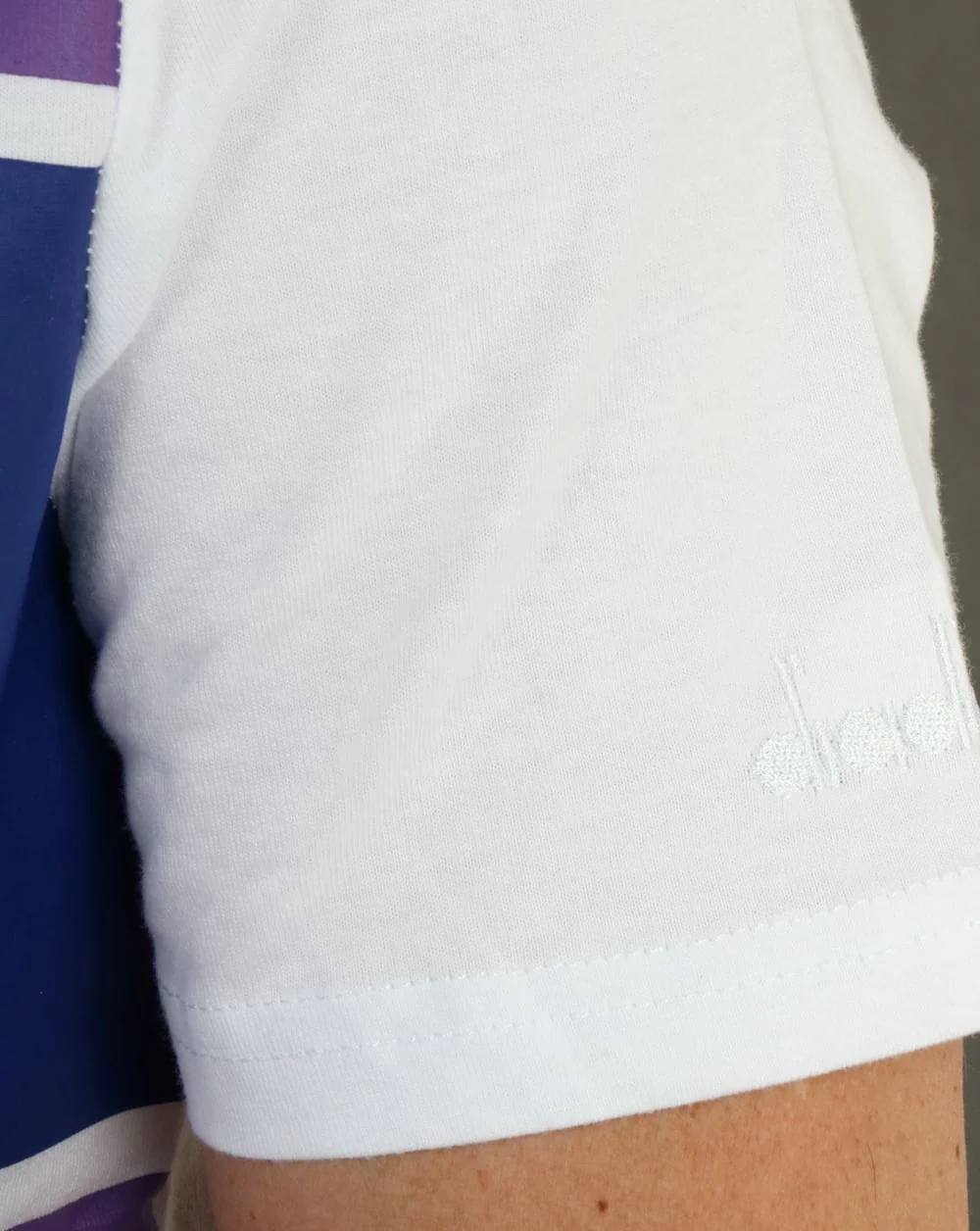 Diadora Spectra T Shirt White/Navy - Image 3