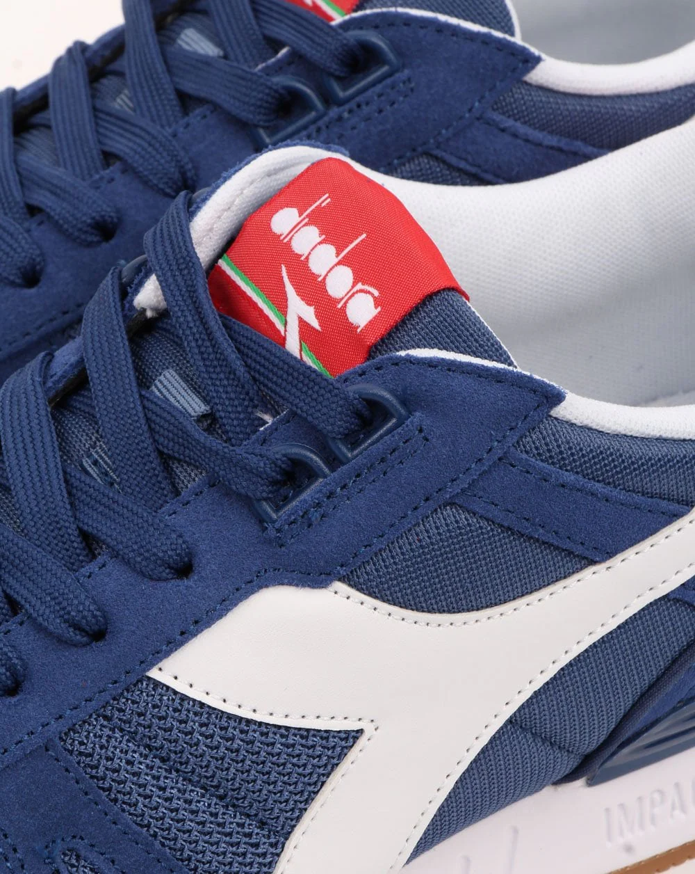 Diadora Titan II Trainers Navy/Red - Image 4