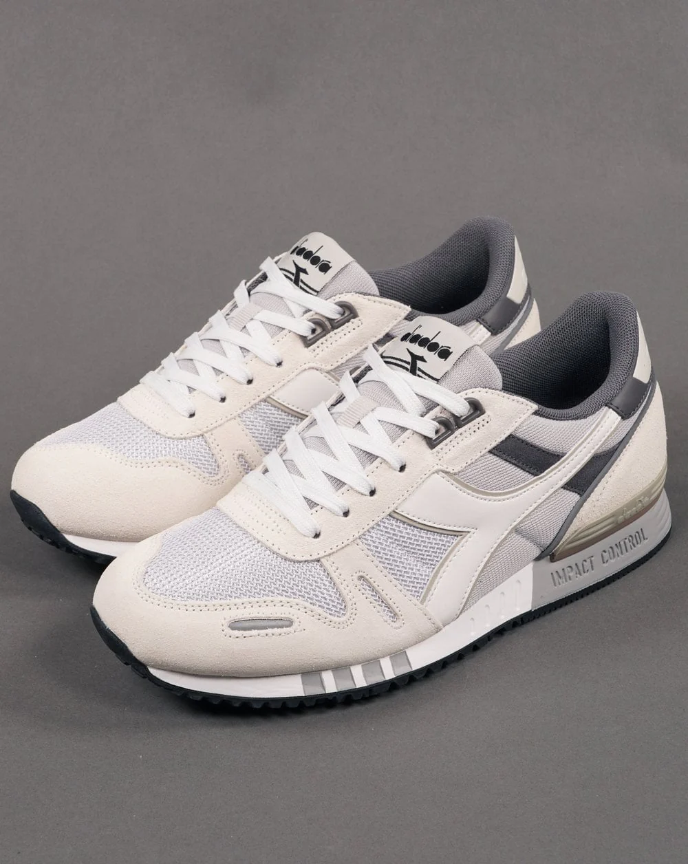 Diadora Titan Trainer Grey/Whisper White - Image 2