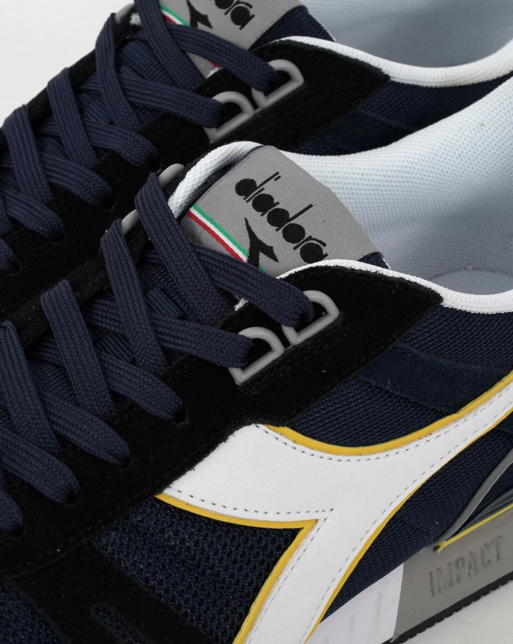 Diadora Titan Trainer Navy - white grey - Image 3