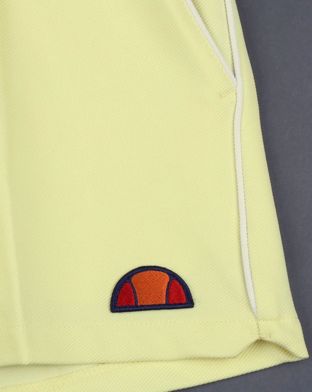 Ellesse 80s Tennis Shorts Soft Yellow - Image 3