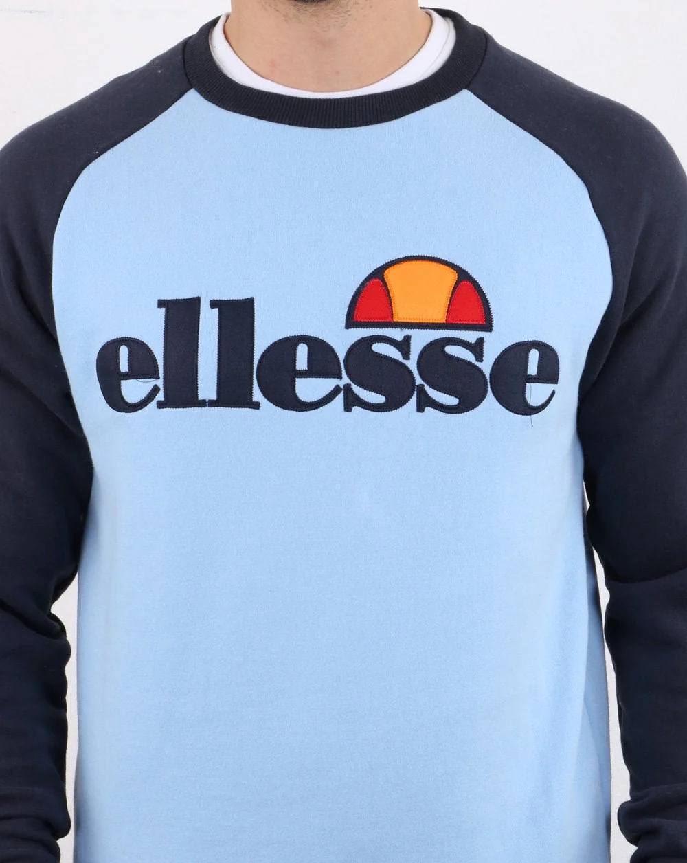 Ellesse 90s Raglan Sweat Sky/Navy - Image 3