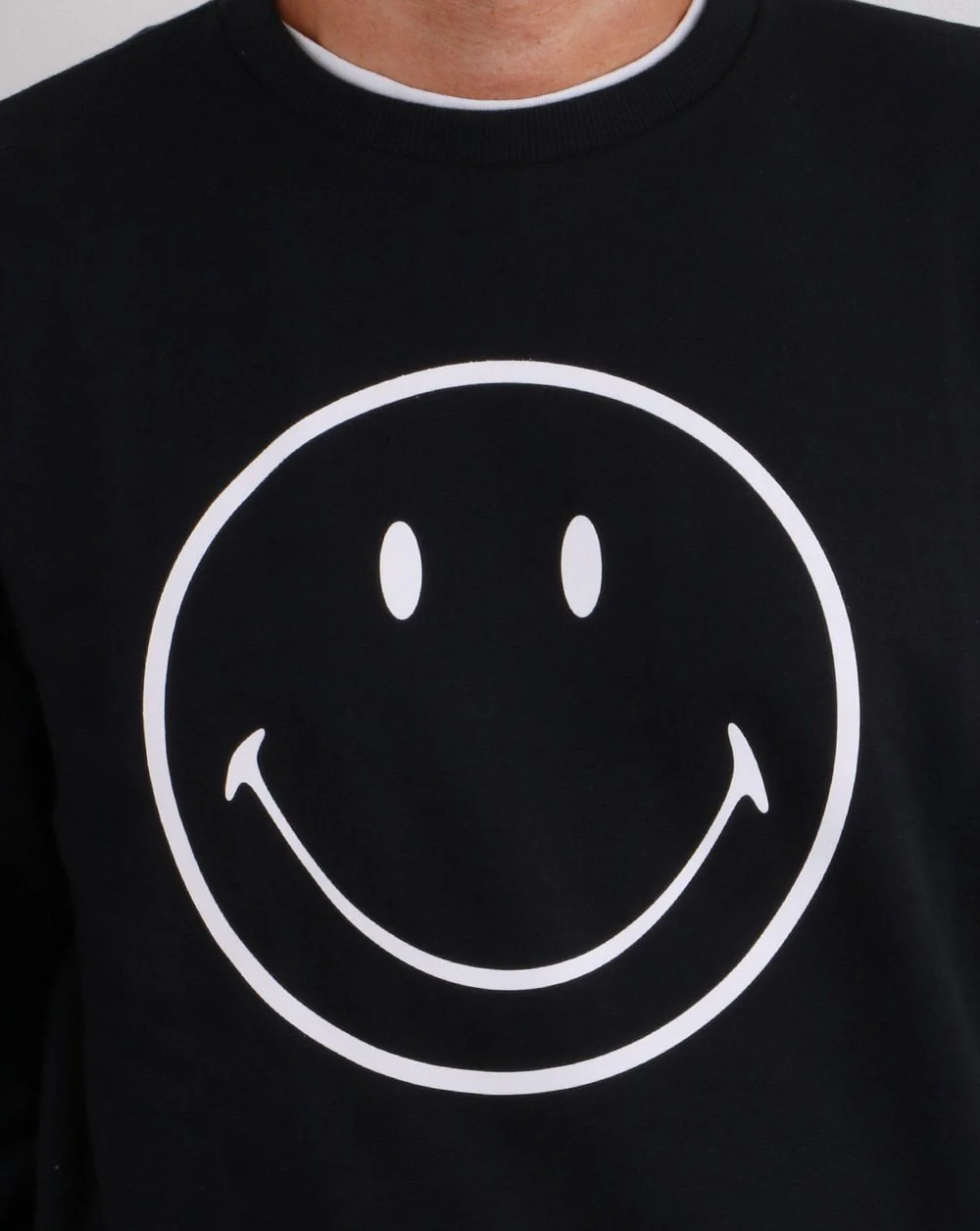 Ellesse Smiley Sweatshirt Black - Image 3