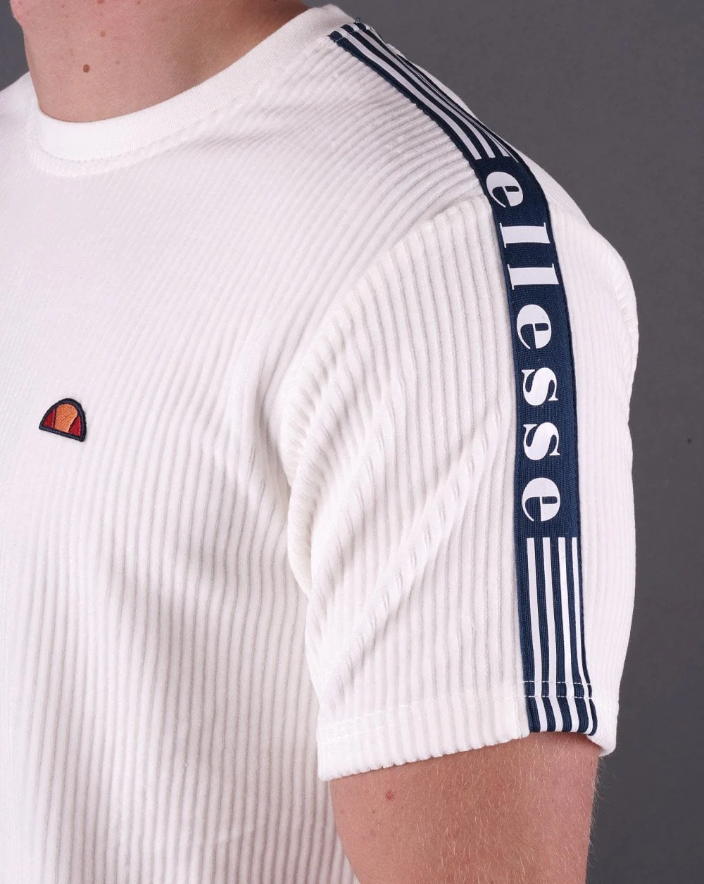 Ellesse Velour Madori T Shirt Off White - Image 2