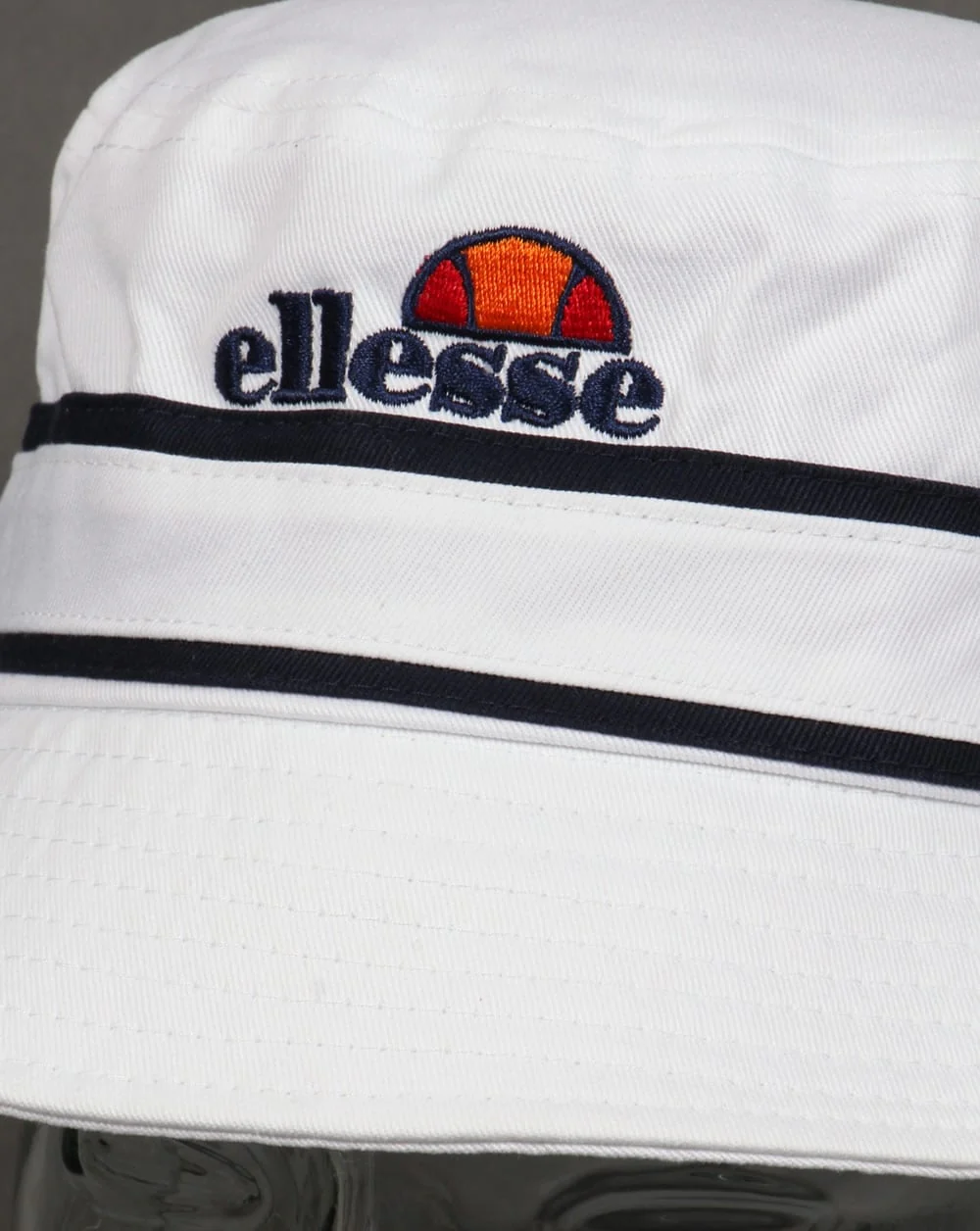 Ellesse Veneto Bucket Hat White/Navy - Image 2