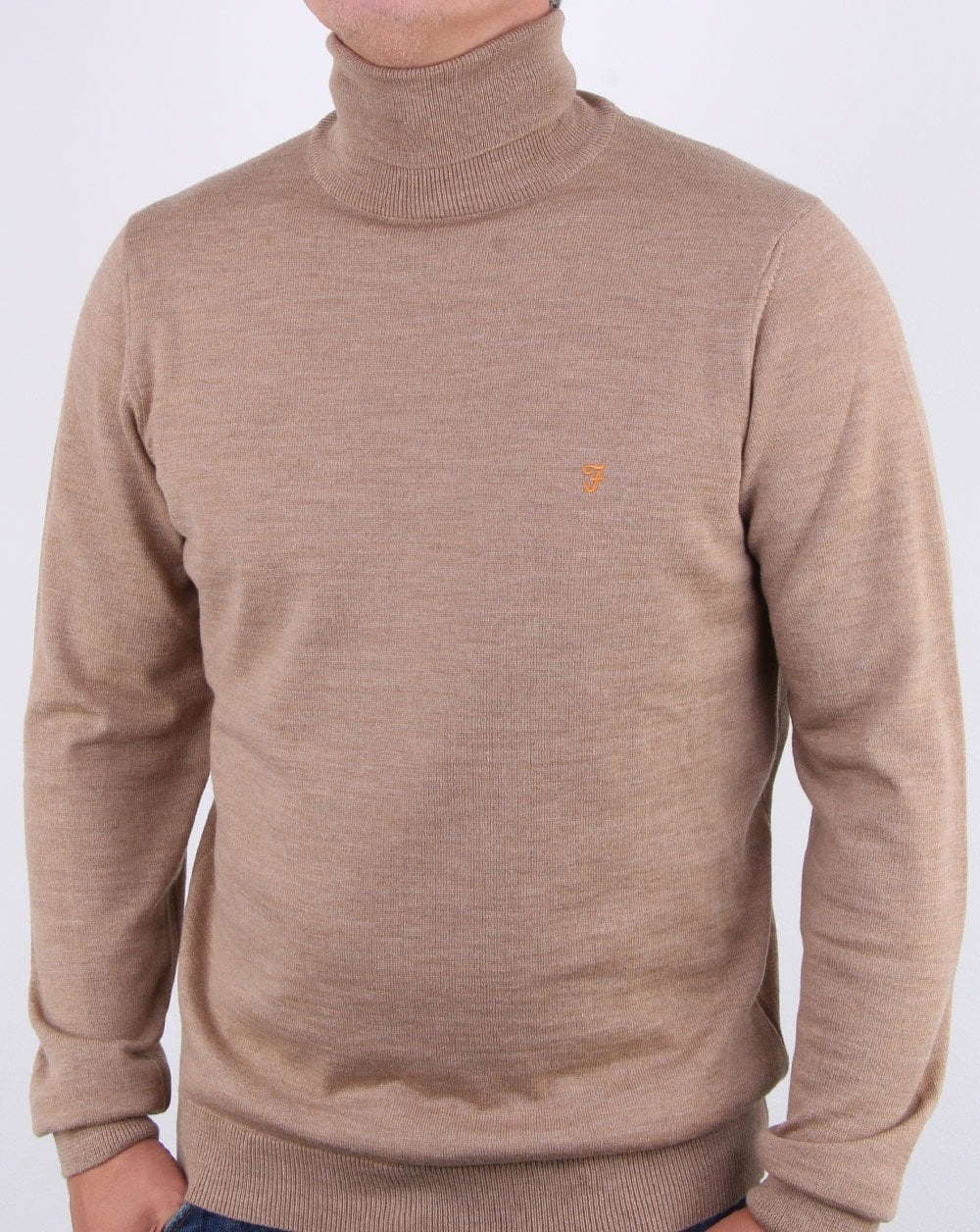Farah Gosforth Merino Roll Neck Light Sand