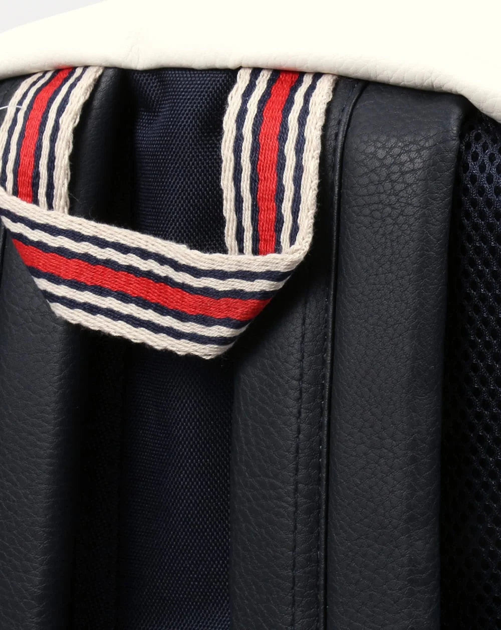 Fila Vintage Amanzio Backpack Navy - Image 4