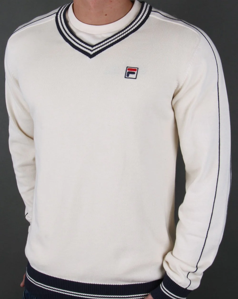 Fila Vintage Borg V Neck Jumper - Image 4