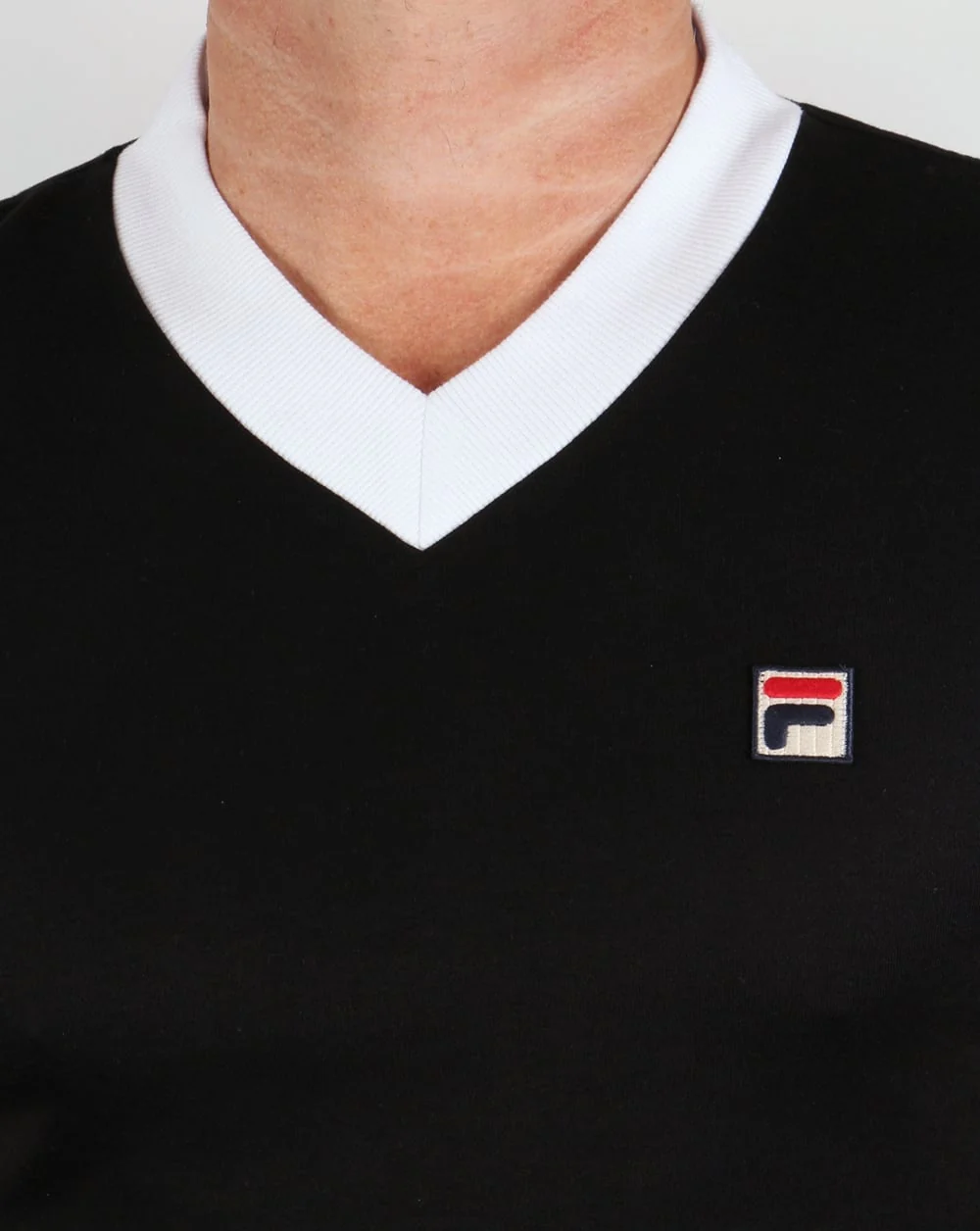 Fila Vintage Carrack V Neck T-shirt Black/White - Image 2