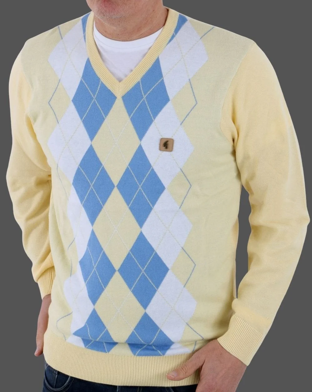 Gabicci Vintage Diamond Argyle V-neck Knit Lemon - Image 2