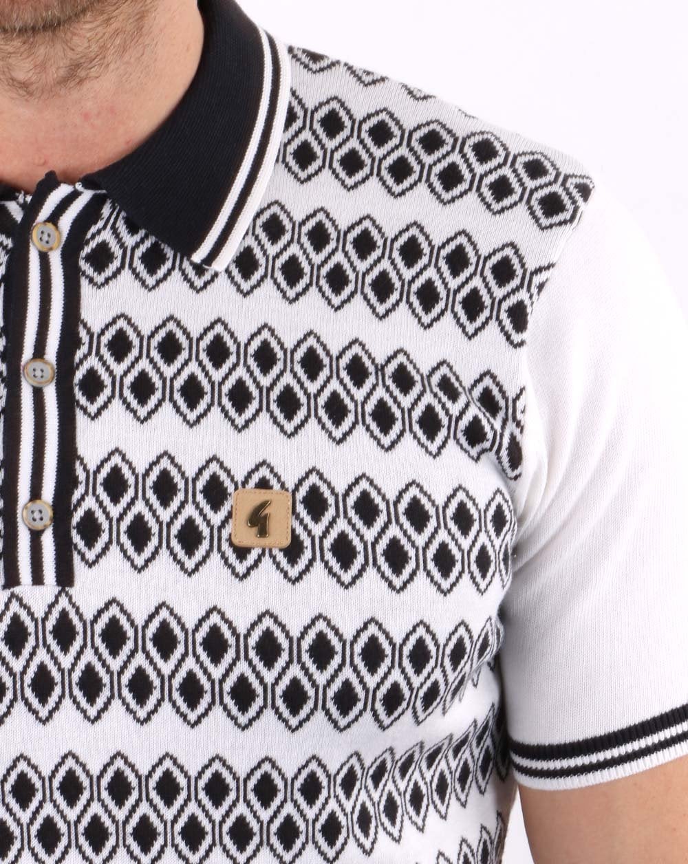 Gabicci Vintage Gable Knitted Polo White/Navy - Image 2