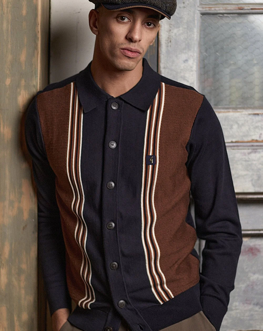 Gabicci Vintage Hanson Button Through Knit Navy